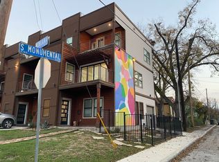 902 Montana St, San Antonio, TX 78203