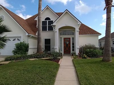 106 Sailfish Ct, Aransas Pass, TX, 78336