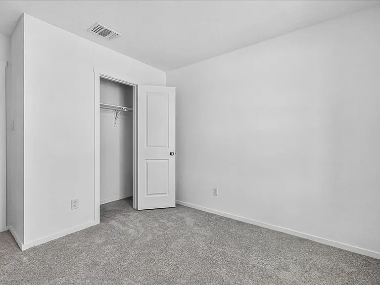 1314 Lady Yoli St — Photo 31