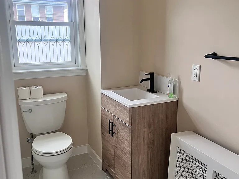 323 Prospect St #2 — Photo 14