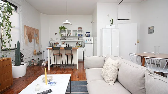 Rented by Nooklyn NYC LLC | media 14