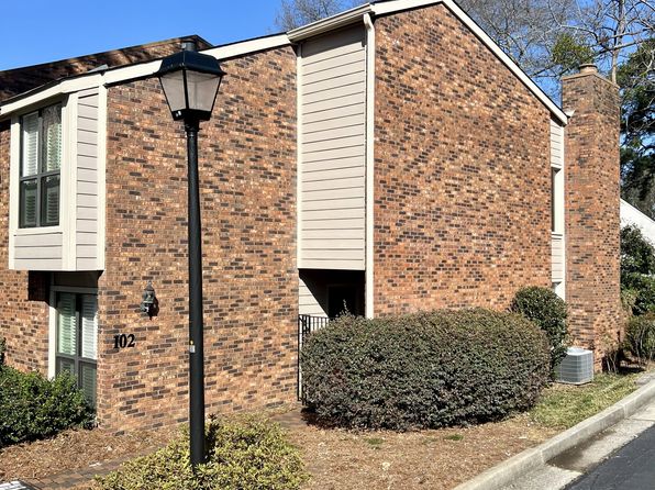 102 Springlake Pl NW