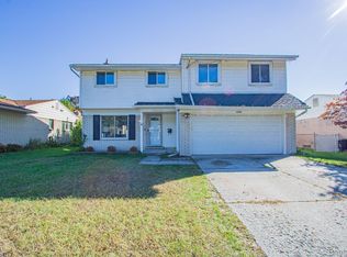25415 Statler St, Taylor, MI 48180