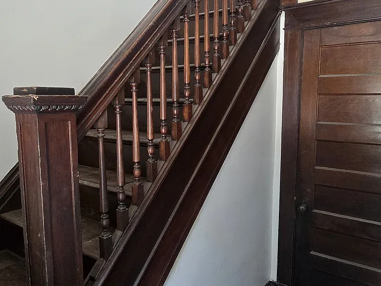 218A N Jackson St #A — Photo 28