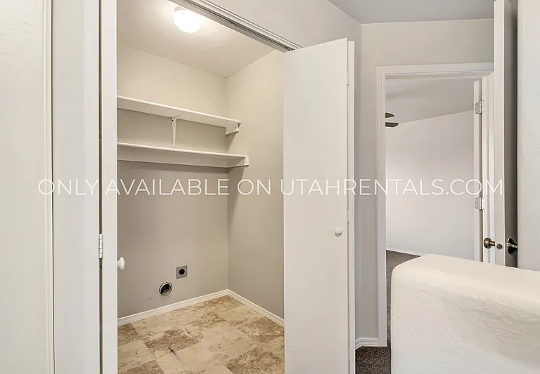 10881 S Pine Shadow Rd — Photo 20