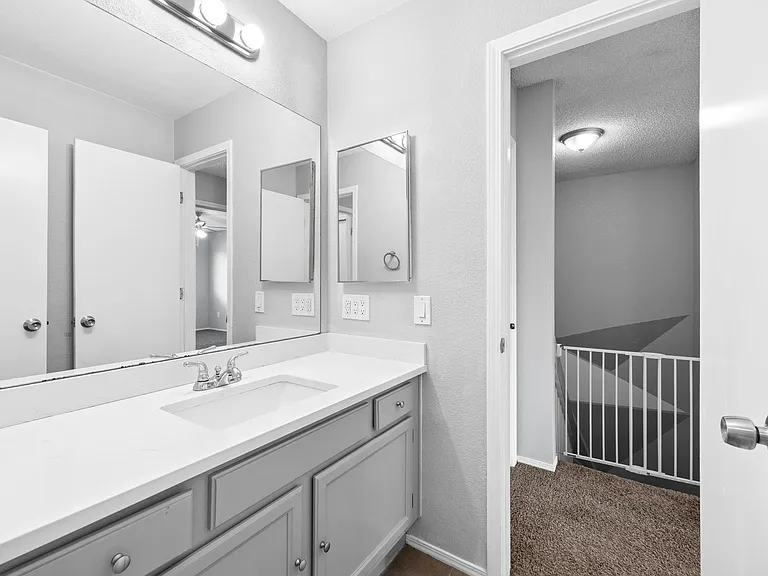 1708 W 101st Ave — Photo 7
