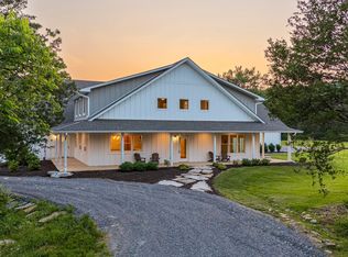 2825 Oregon Rd, Milton, TN 37118