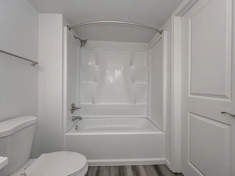 Ivy Hills Living Spaces — Photo 86