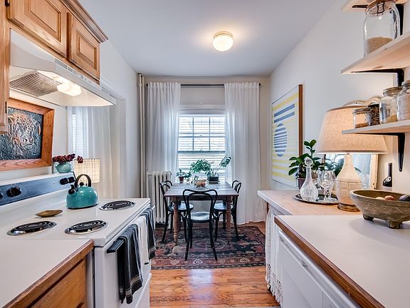 3rd image of 4201 Locust St APT 207