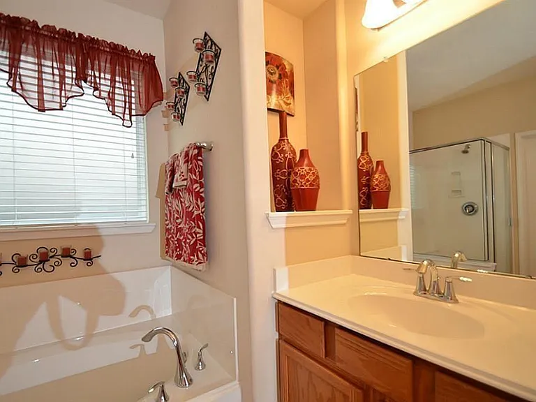 26310 Creston Woods Dr — Photo 11