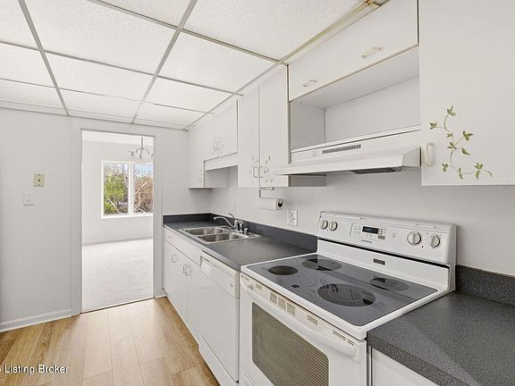 5th image of 5100 Us Highway 42 APT 733