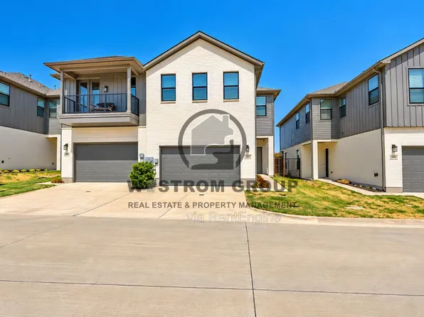 6308 Oakbend Cir, Fort Worth, TX 76132