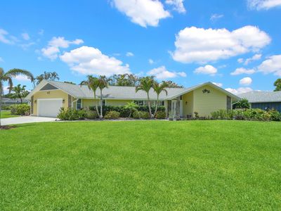 7986 SE Trenton Avenue, Hobe Sound, FL, 33455