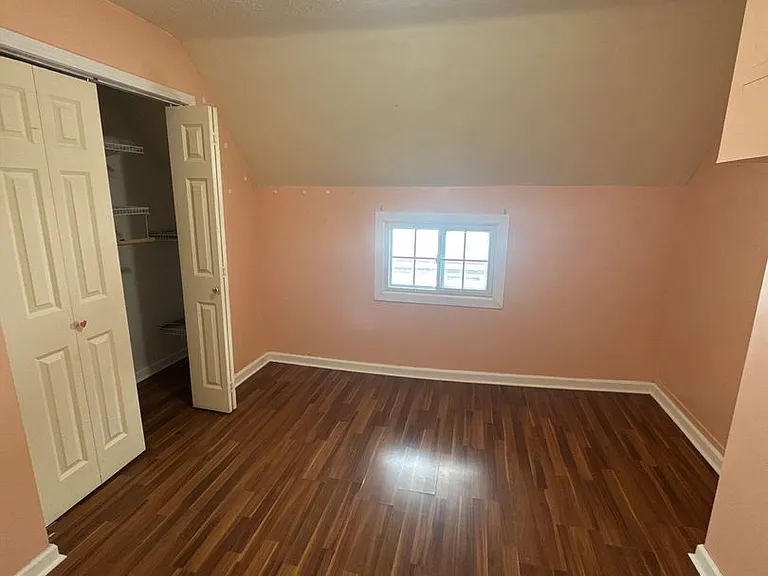 1251 Lafayette Ave NE — Photo 3