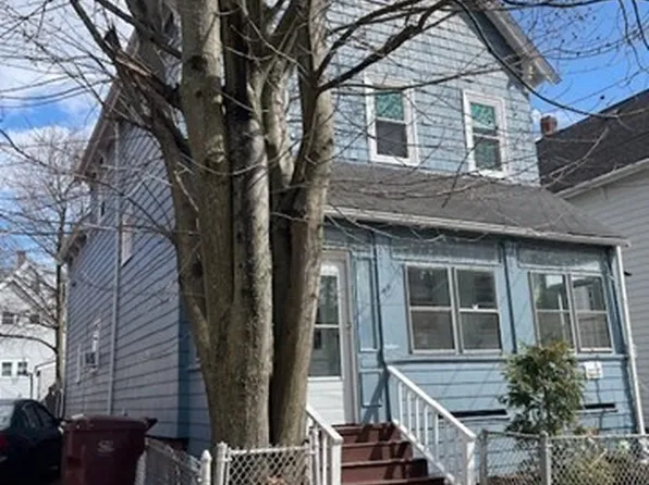 23 Plumer St, Everett, MA 02149