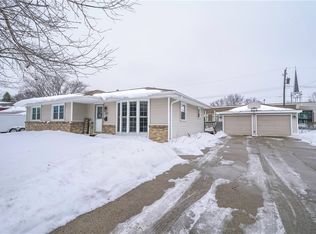 310 SE 12th St, Ankeny, IA 50021