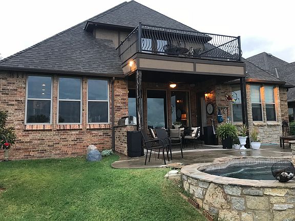 3rd image of 16764 Little Leaf Ln