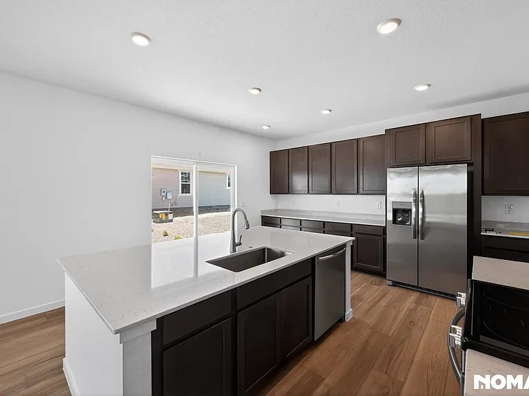 4858 Astor Pl — Photo 41