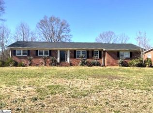 5 Notre Dame Dr, Greenville, SC 29617