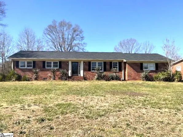 5 Notre Dame Dr, Greenville, SC 29617