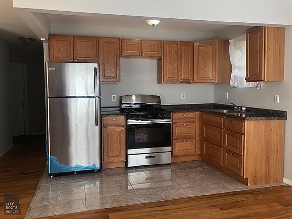 5th image of 13521 140th St APT 1