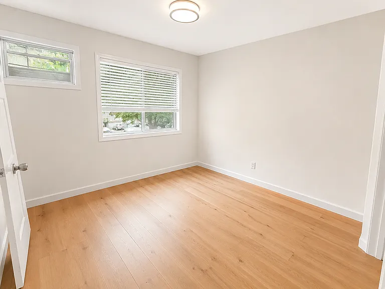 208 Wilson Ave #2 — Photo 6