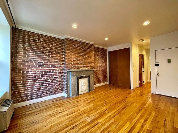 3rd image of 422 E 83rd St APT 3D
