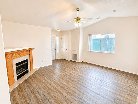 3rd image of 55 & 59 E Jadynn Ct