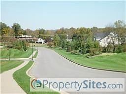 5th image of 1438 Wolf Creek Dr