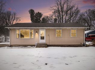 8213 Newells Ln, Portage, MI 49002