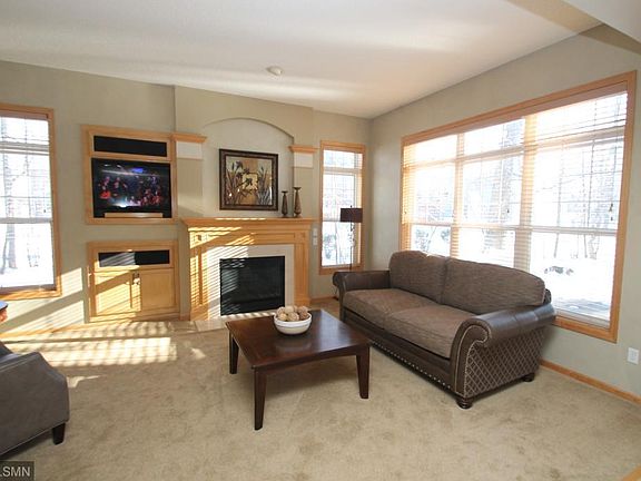 3rd image of 851 Woodland Hills Blvd