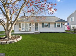 14 S Walnut Cir, West Berlin, NJ 08091