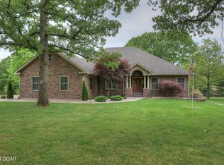 5182 Butterfield Dr, Loma Linda, MO 64804