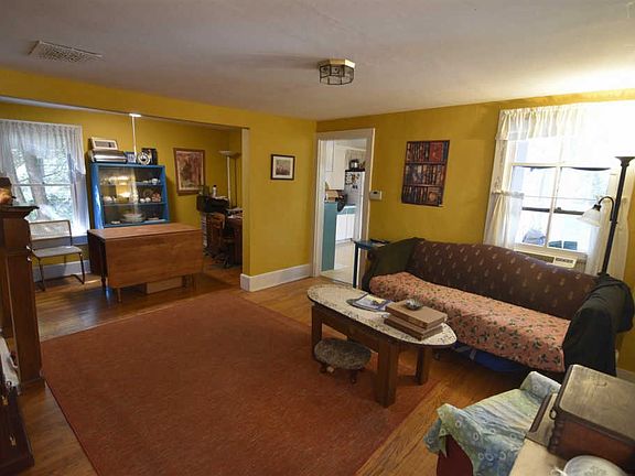 4th image of 19 Andrews St