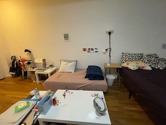 Rented by Cohen Smith Chang LLC | media 13