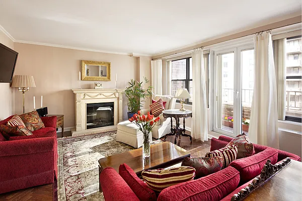 Sold by Stribling | media 5