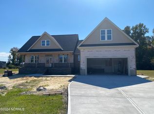 93 Otter Hole Dr, Kenly, NC 27542