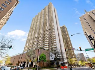 6033 N Sheridan Rd APT 39L, Chicago, IL