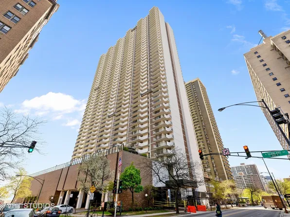 6033 N Sheridan Rd APT 39L, Chicago, IL 60660