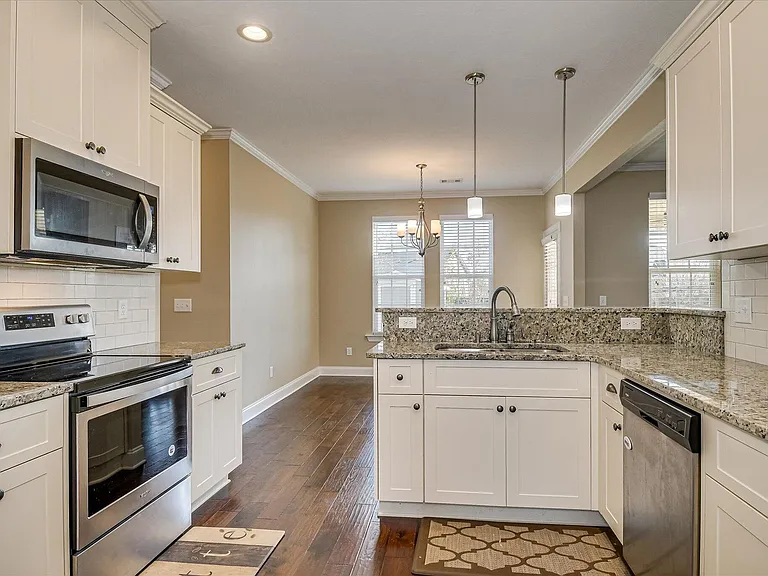 852 Williford Run Dr — Photo 18