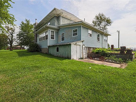 5th image of 1080 SW 58th Hwy