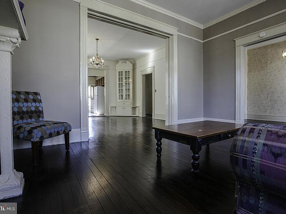 2nd image of 1114 Prince Edward St APT 1