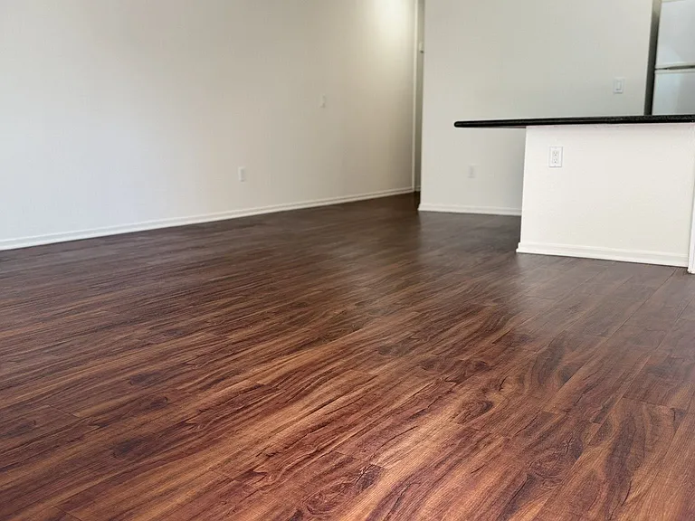 Concord Square Apartments — Photo 38