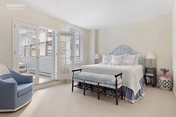 Sold by Sotheby's International Realty | media 6