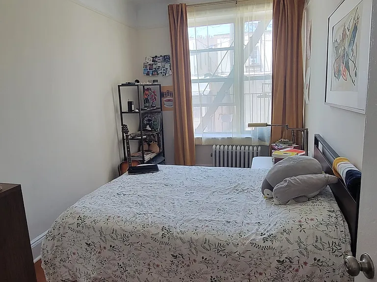 31-74 35th St #1REAR — Photo 7