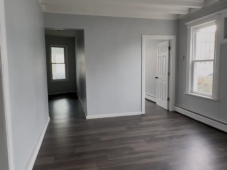 255 Lafayette St #1 — Photo 7