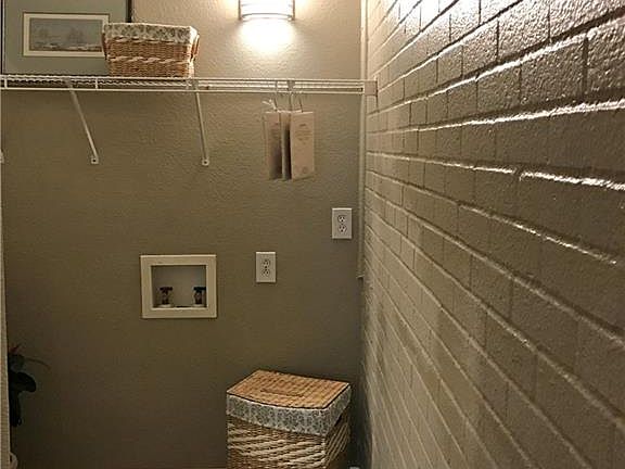 5th image of 10006 Regal Park Ln #206