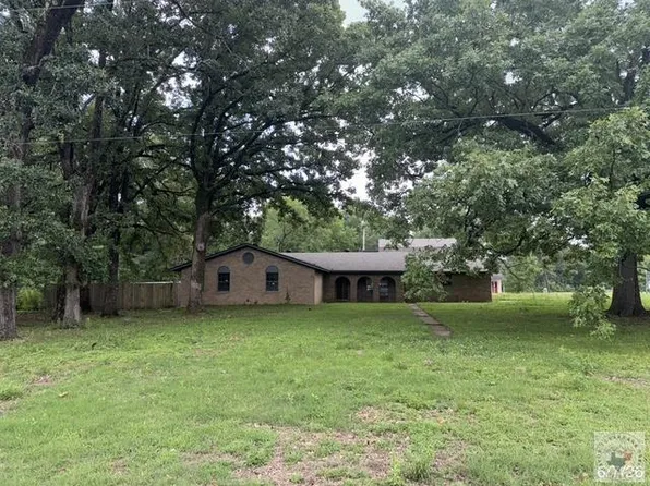 214 S 4th St, Wilton, AR 71865