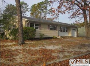 65 Kettle Creek Dr, Brick, NJ 08723