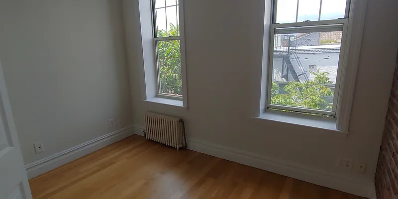 Rented by (Legacy) NY Quality Living Uptown | media 25